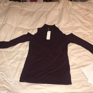 Essential Nixon Choker Neck Cold shoulder knit top